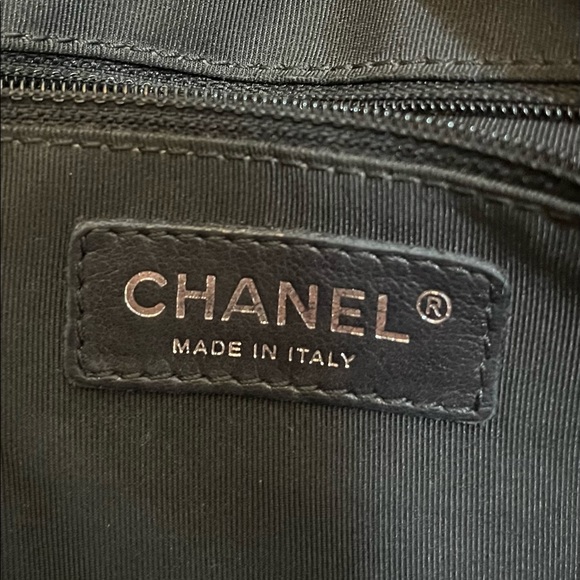 AUTHENTIC CHANEL MINI DUFFEL HANDBAG - Picture 6 of 12